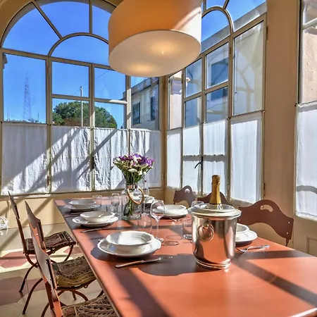 Appartamento La Prima Torre Charme - 6 Posti Letto - Giardino E Piscina Condivisa