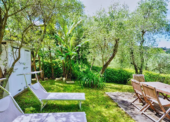 La Prima Torre Charme - 6 Posti Letto - Giardino E Piscina Condivisa
