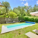 La Prima Torre Charme - 6 Posti Letto - Giardino E Piscina Condivisa *