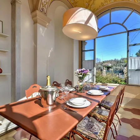Apartment La Prima Torre Charme - Garden And Shared Pool