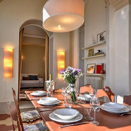 Apartment La Prima Torre Charme - Garden And Shared Pool *