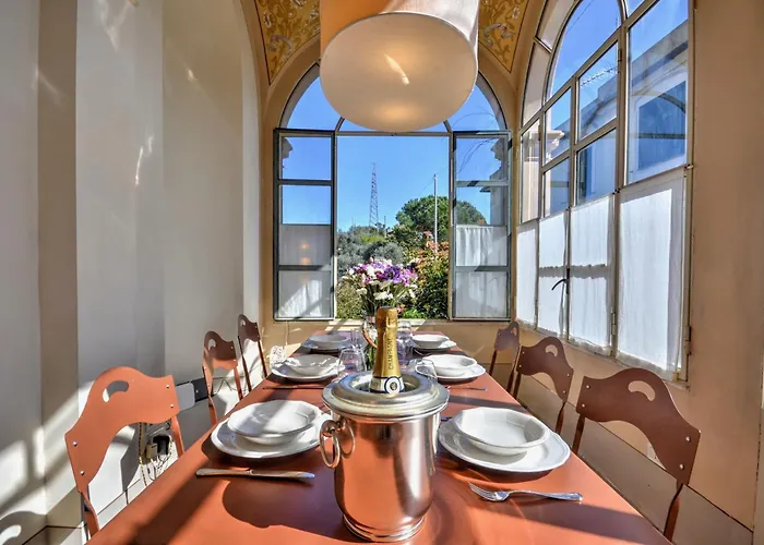 La Prima Torre Charme - 6 Posti Letto - Giardino E Piscina Condivisa Appartement *